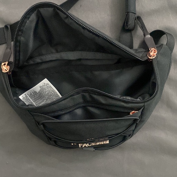 North Face belt bag - Picture 2 of 3